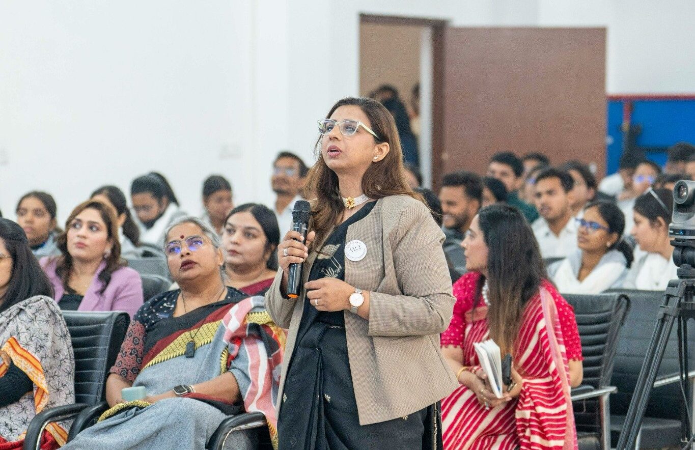 Dr. Ritu Bhatnagar - Director Pixeltruth